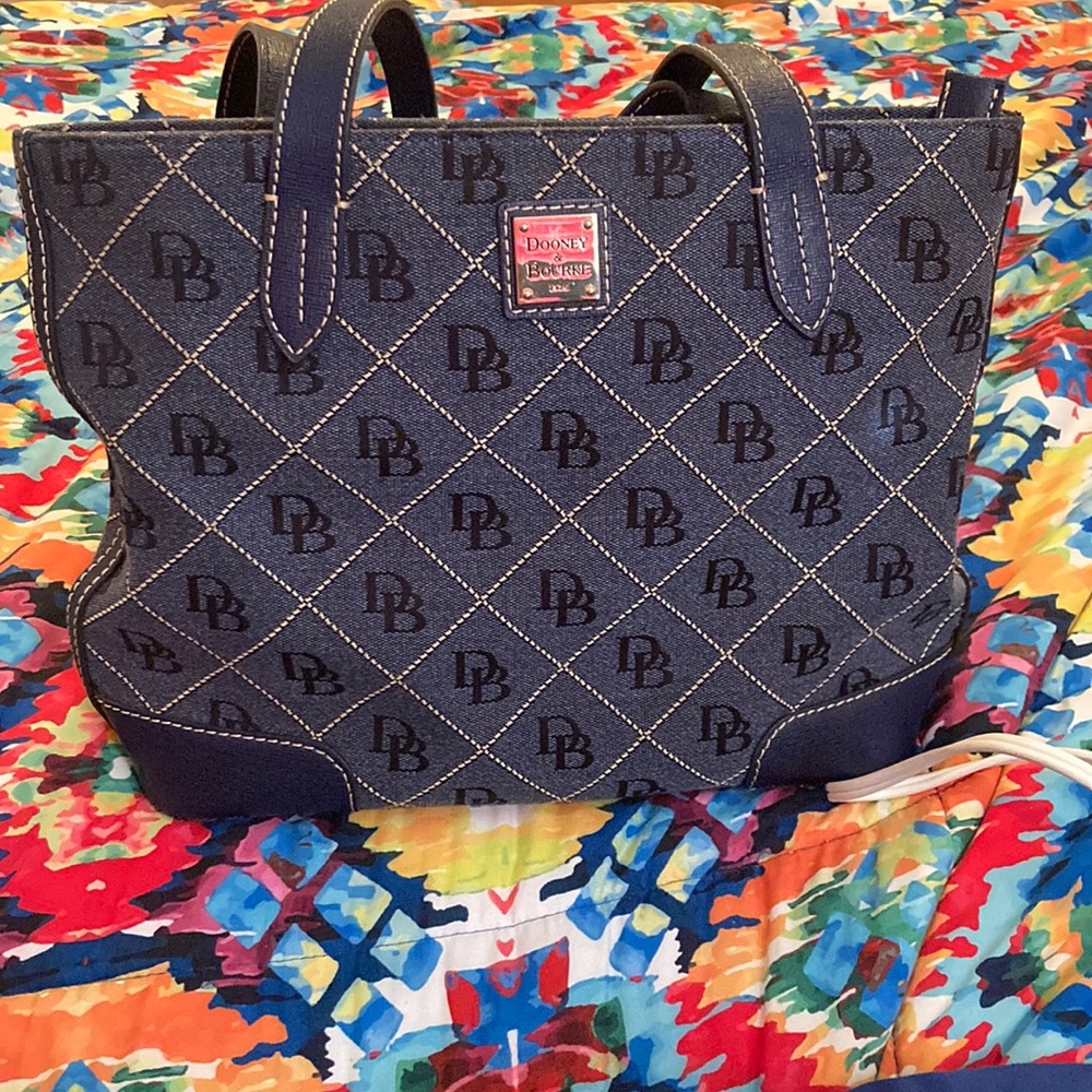 Dooney and Bourke purse